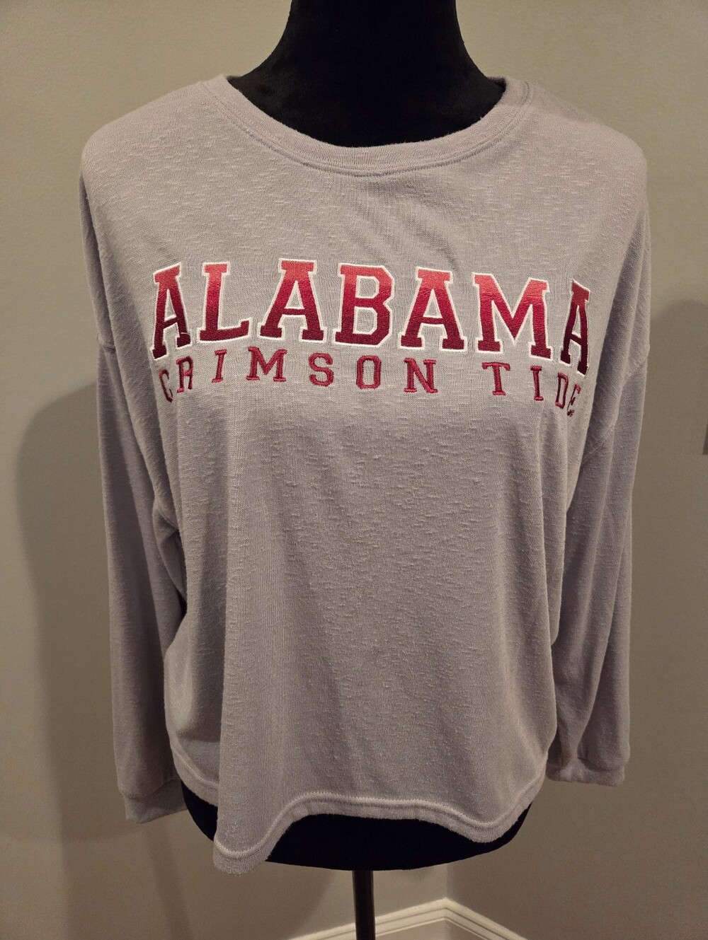 Alabama Crimson Tide Women's Light Gray Long-Sleeve Tee